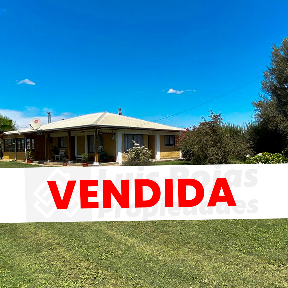 Parcela con casa – Vendida